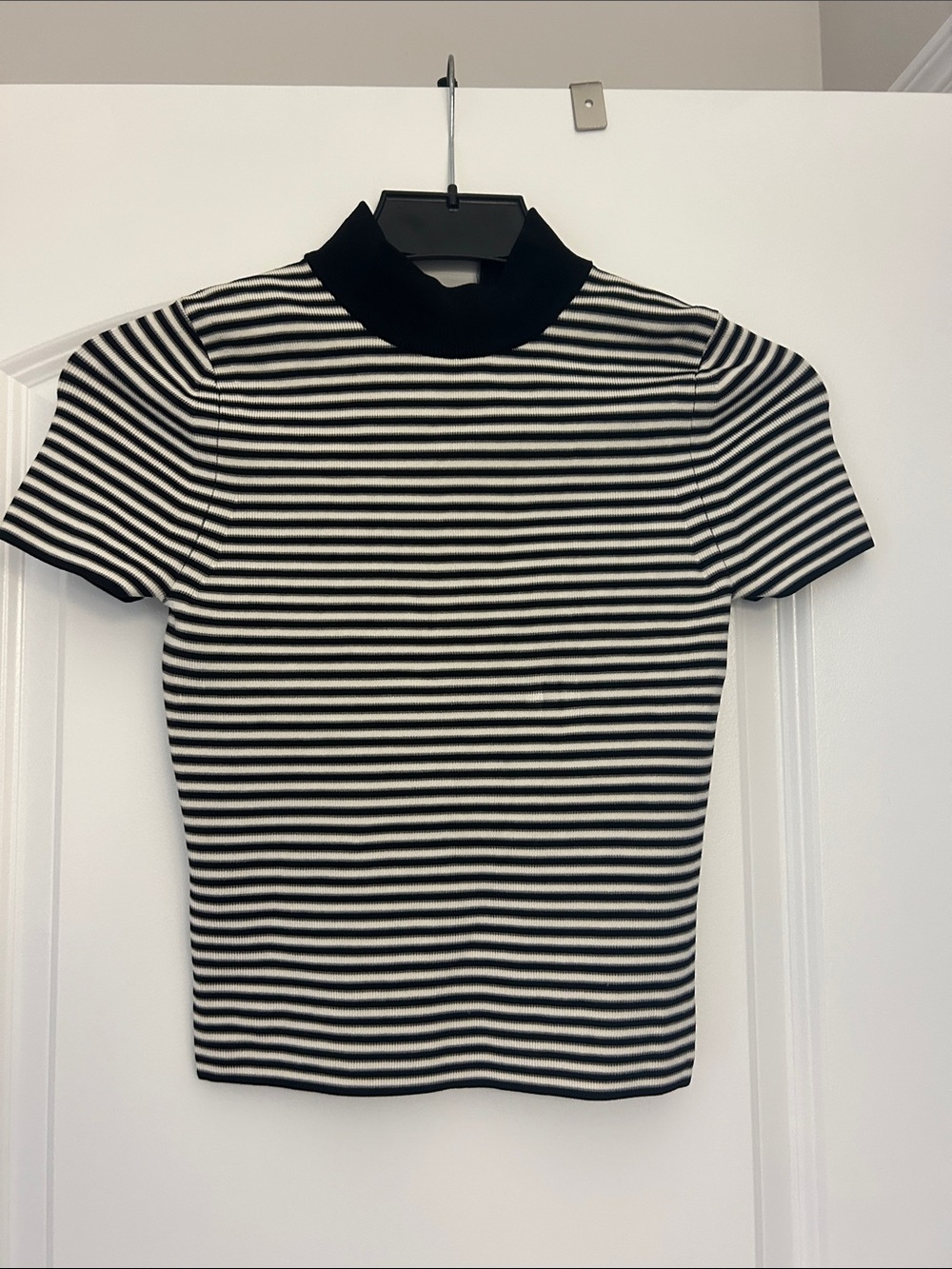 MICHAEL Michael Kors Black & White Striped Mock Neck Short Sleeve Tee